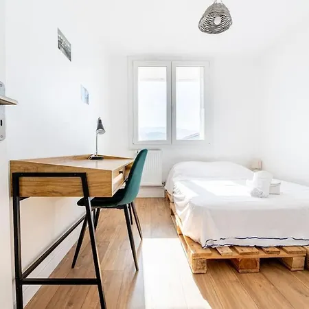 アパート 4 Personnes - 2 -fibre - Balcon - Confort グルノーブル