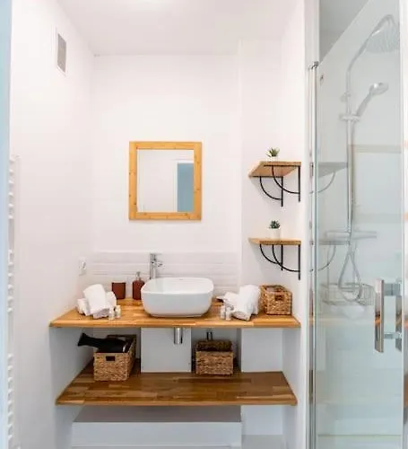 4 Personnes - 2 -fibre - Balcon - Confort * Grenoble