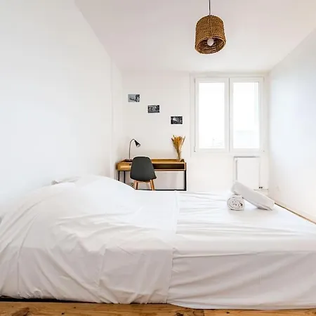 4 Personnes - 2 -fibre - Balcon - Confort