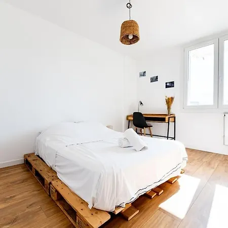 4 Personnes - 2 -fibre - Balcon - Confort شقة *